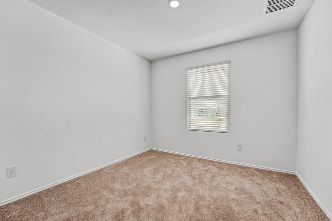 133 Ghost Stories Way, Hutto, TX 78634