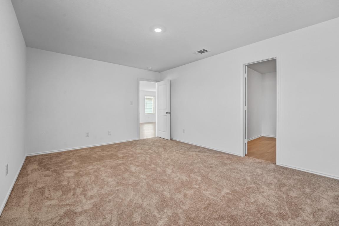 133 Ghost Stories Way, Hutto, TX 78634