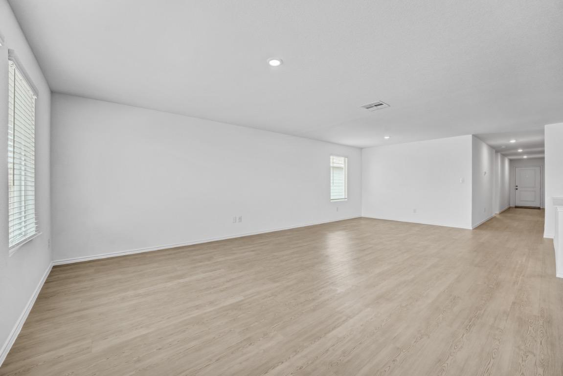 133 Ghost Stories Way, Hutto, TX 78634