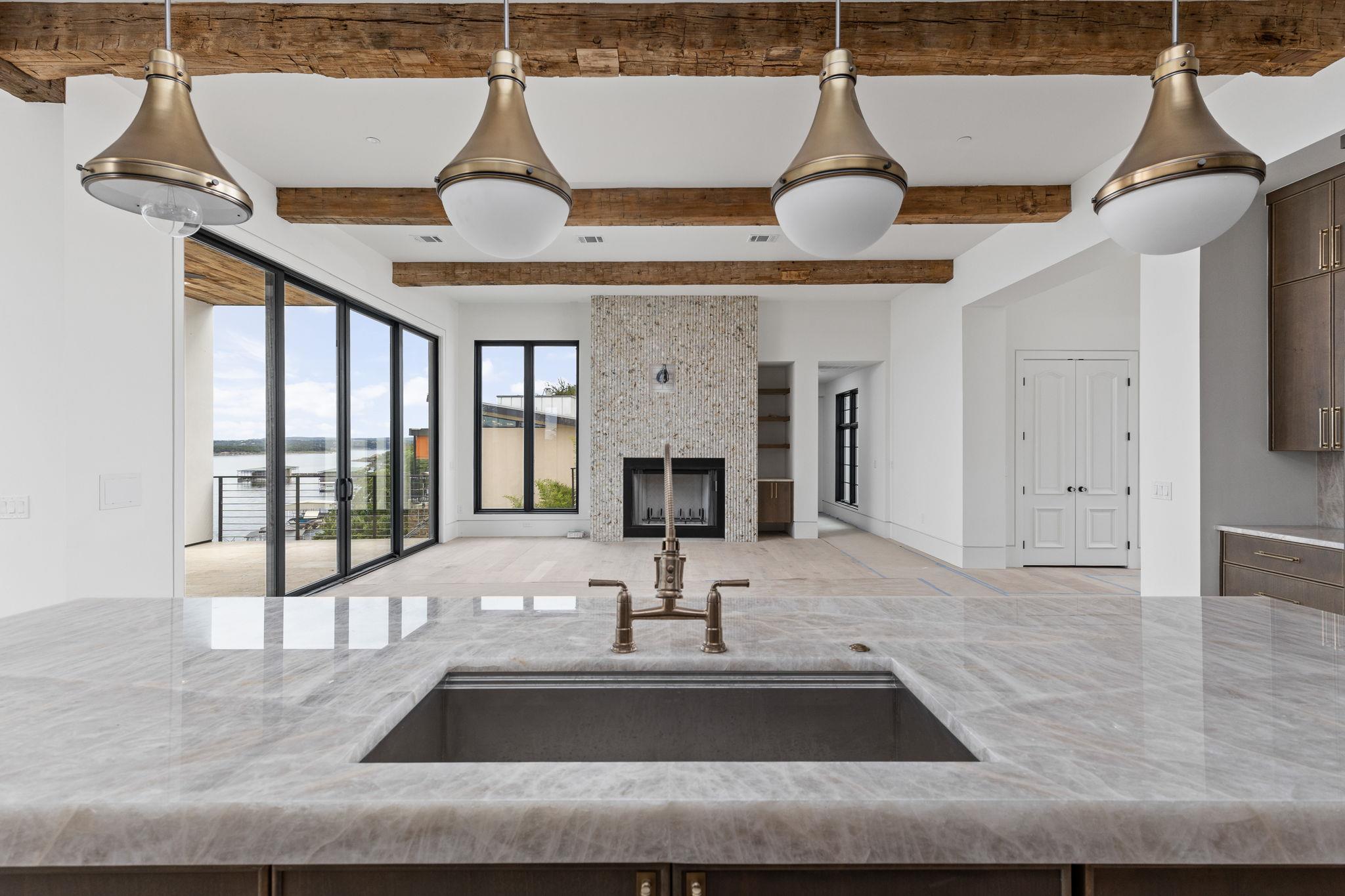 1496 Buffalo Gap Rd, Lakeway, TX 78734