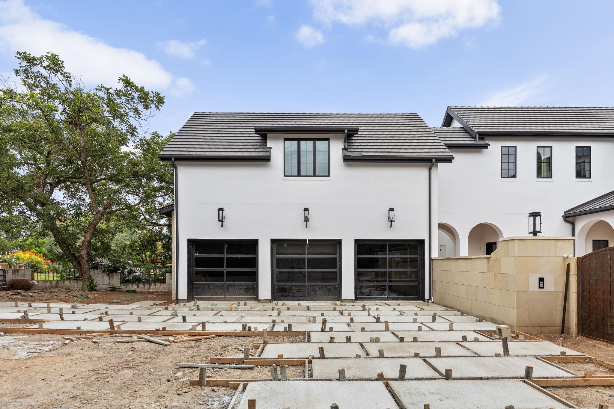 1496 Buffalo Gap Rd, Lakeway, TX 78734