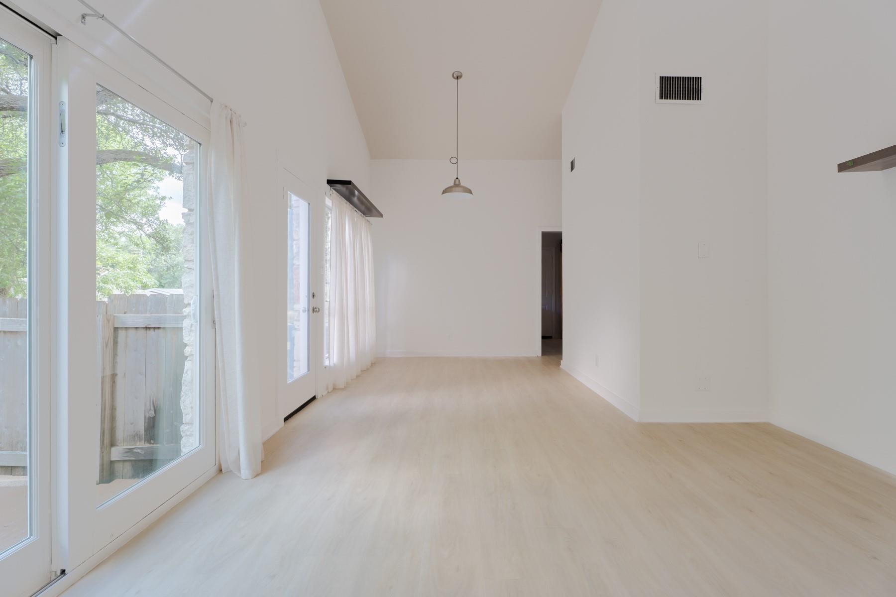 3301 Doolin Dr, Austin, TX 78704