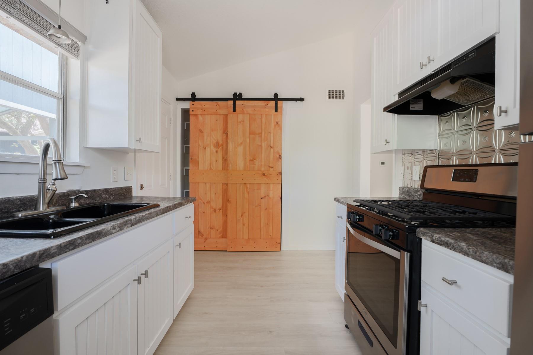 3301 Doolin Dr, Austin, TX 78704