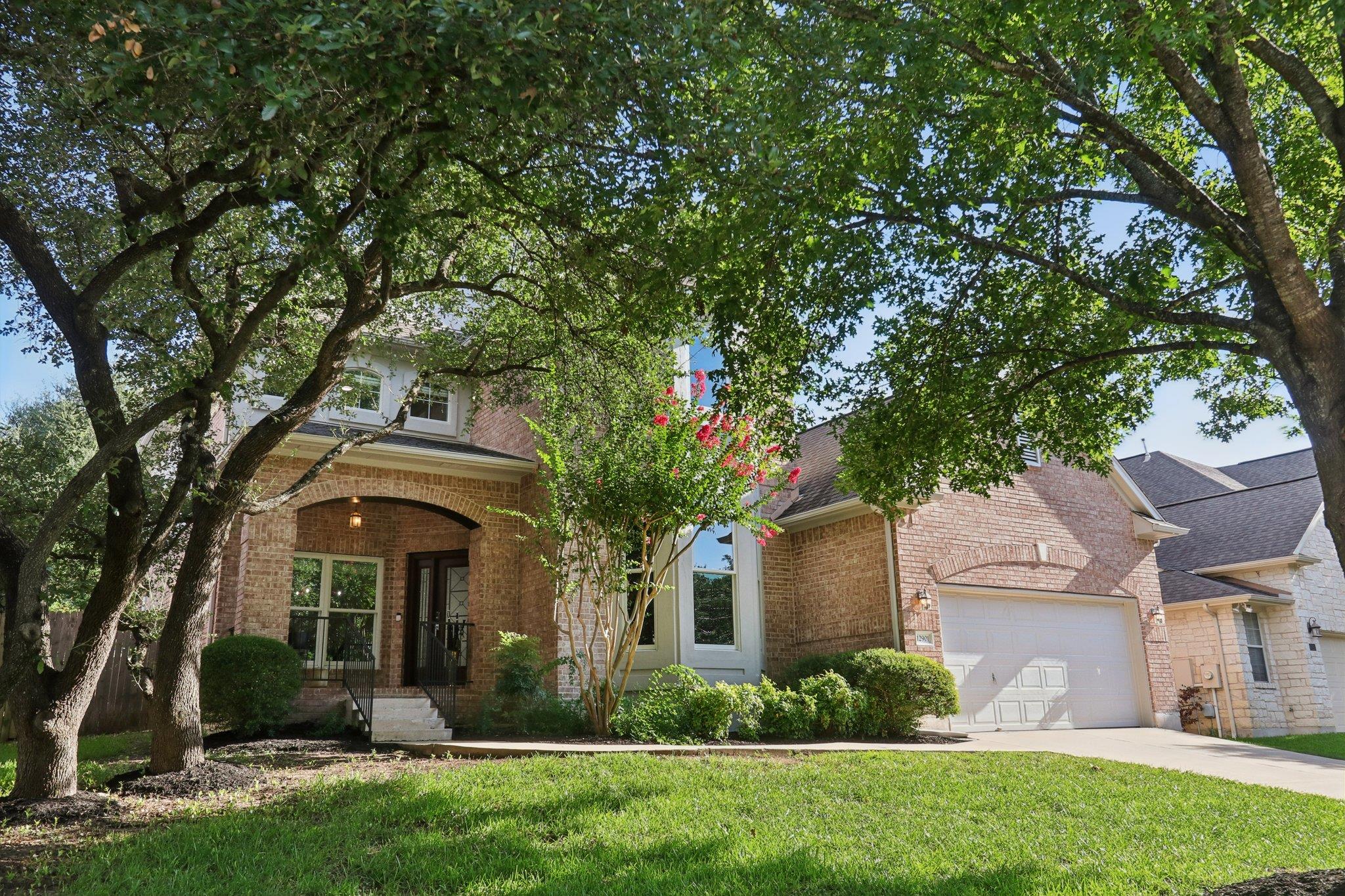 12901 Majestic Oaks Dr, Austin, TX 78732