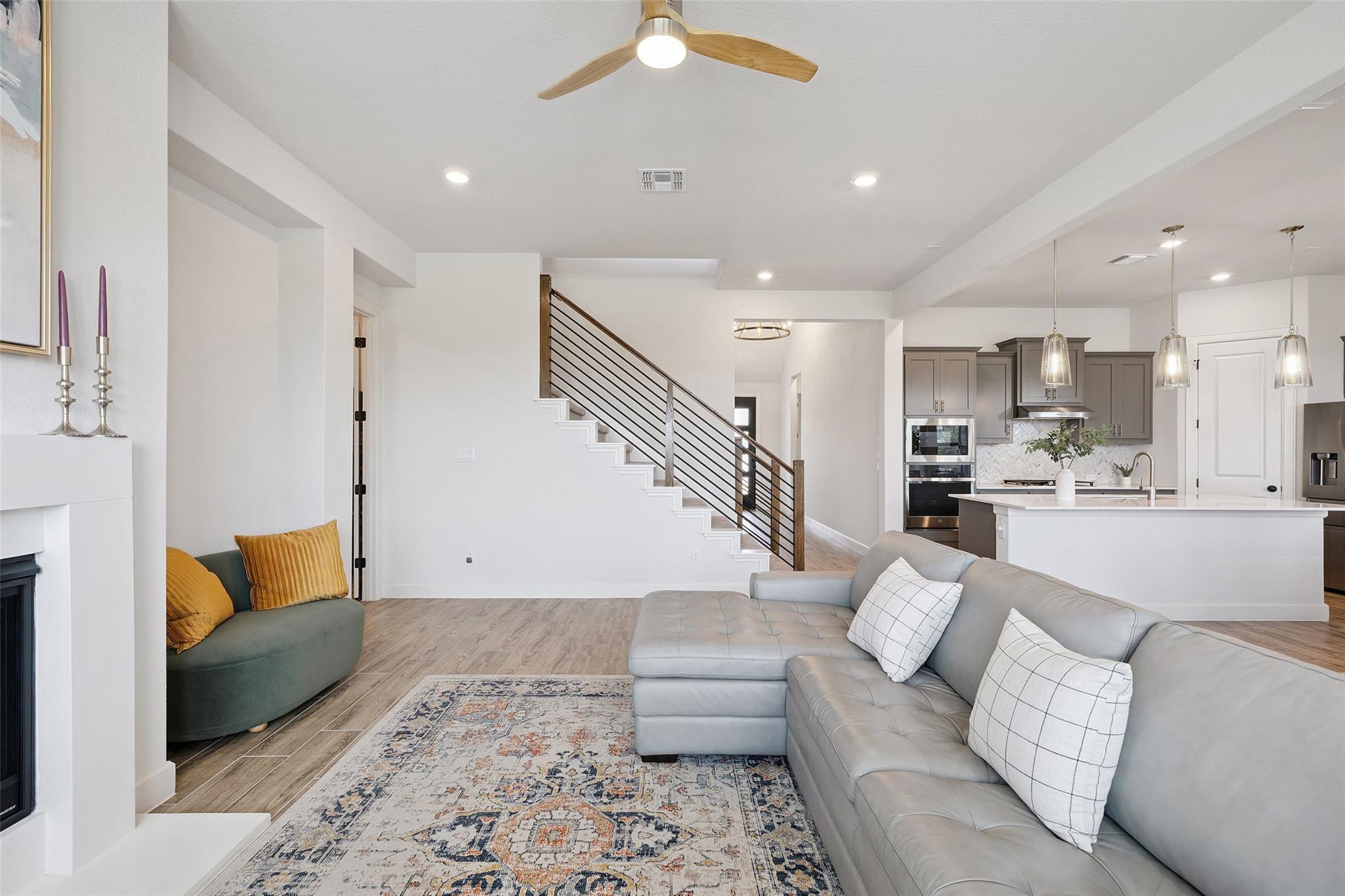 6908 Empresa Dr, Austin, TX 78738