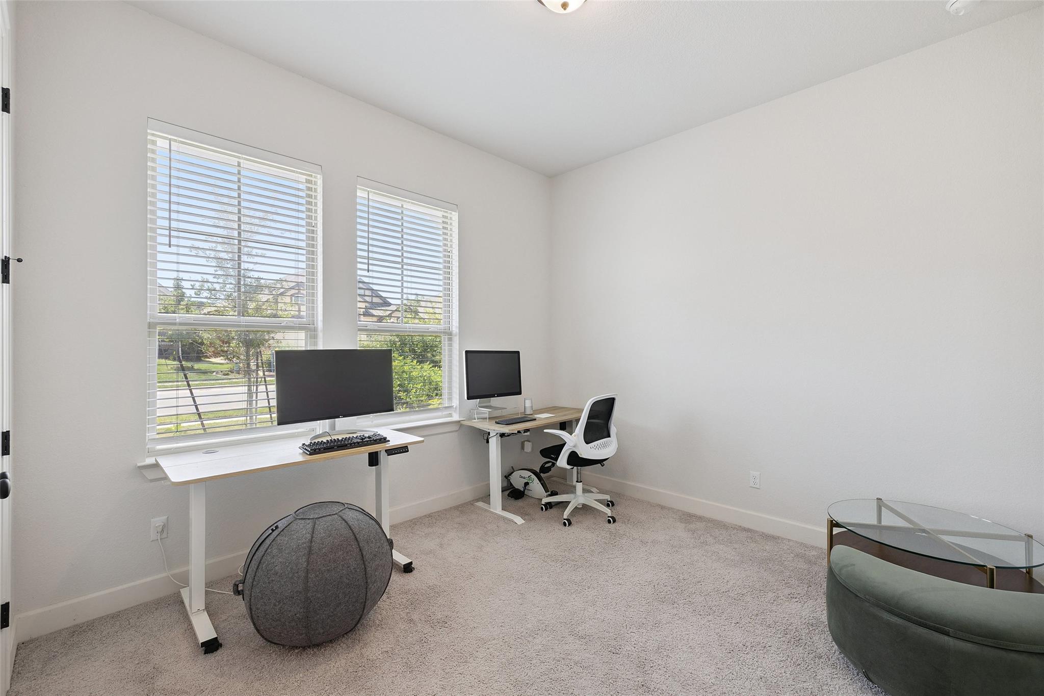 6908 Empresa Dr, Austin, TX 78738