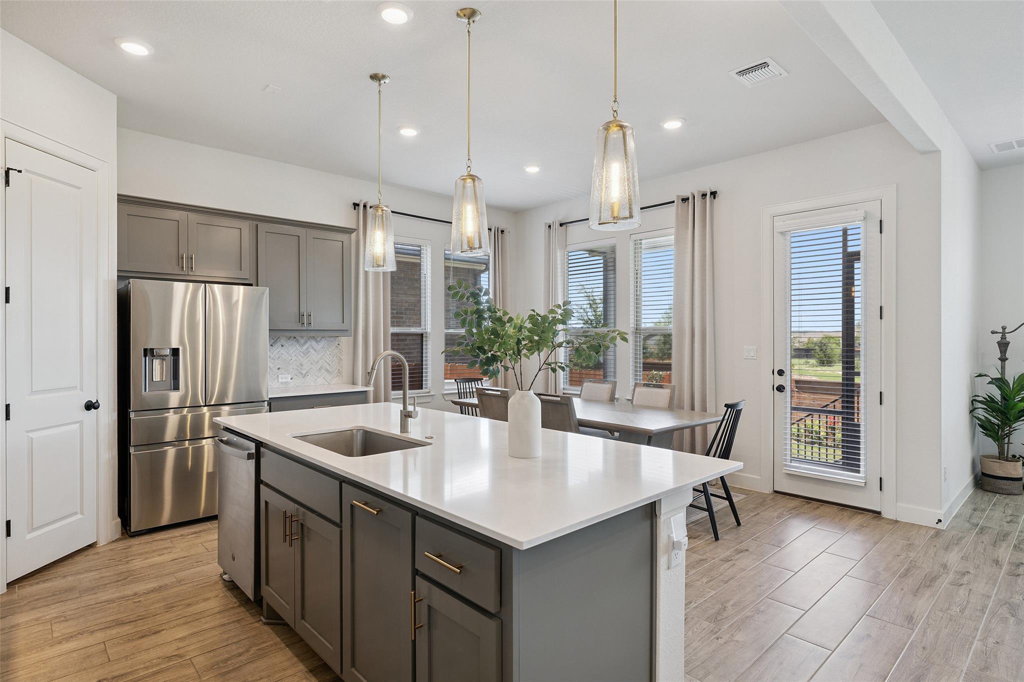 6908 Empresa Dr, Austin, TX 78738