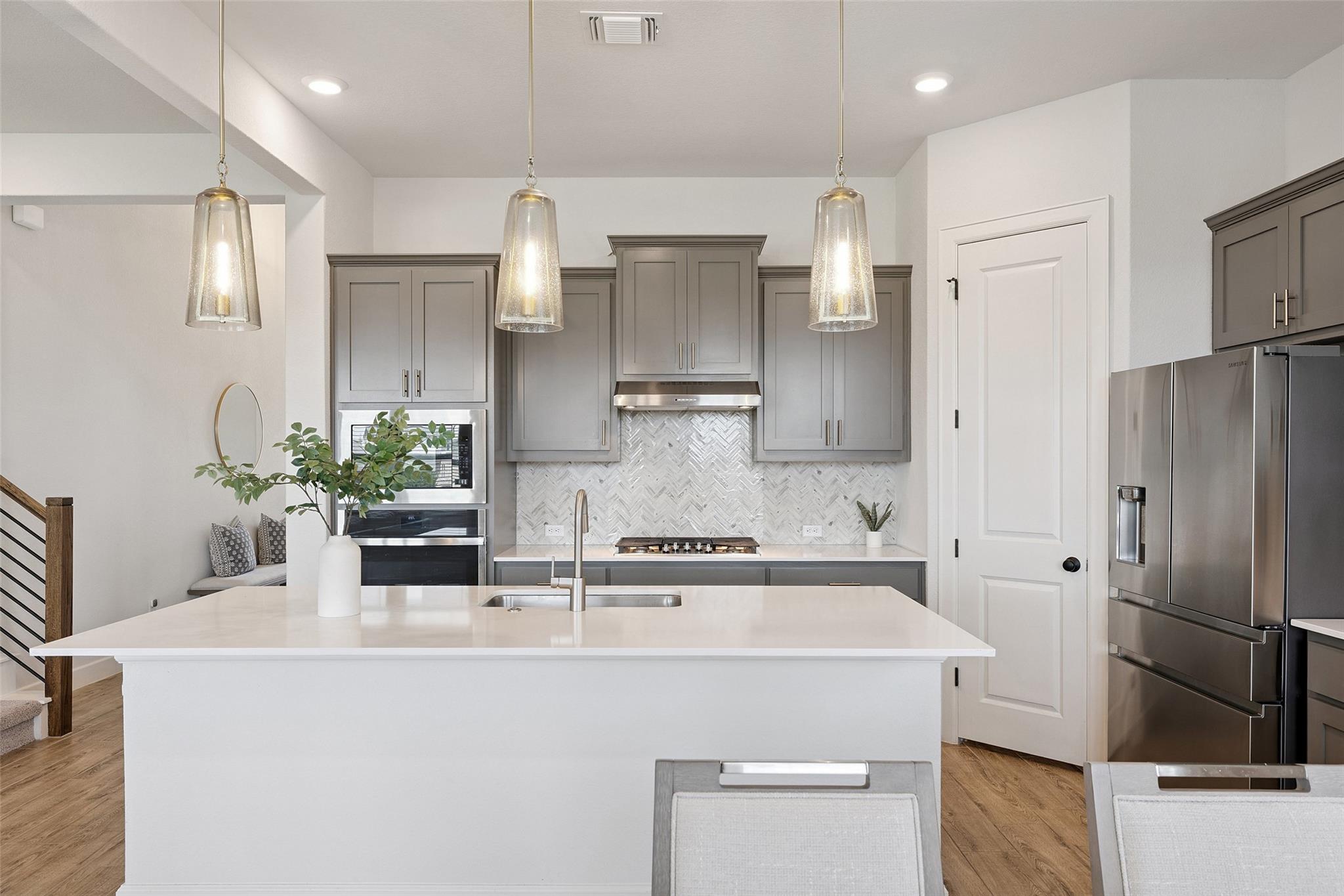 6908 Empresa Dr, Austin, TX 78738