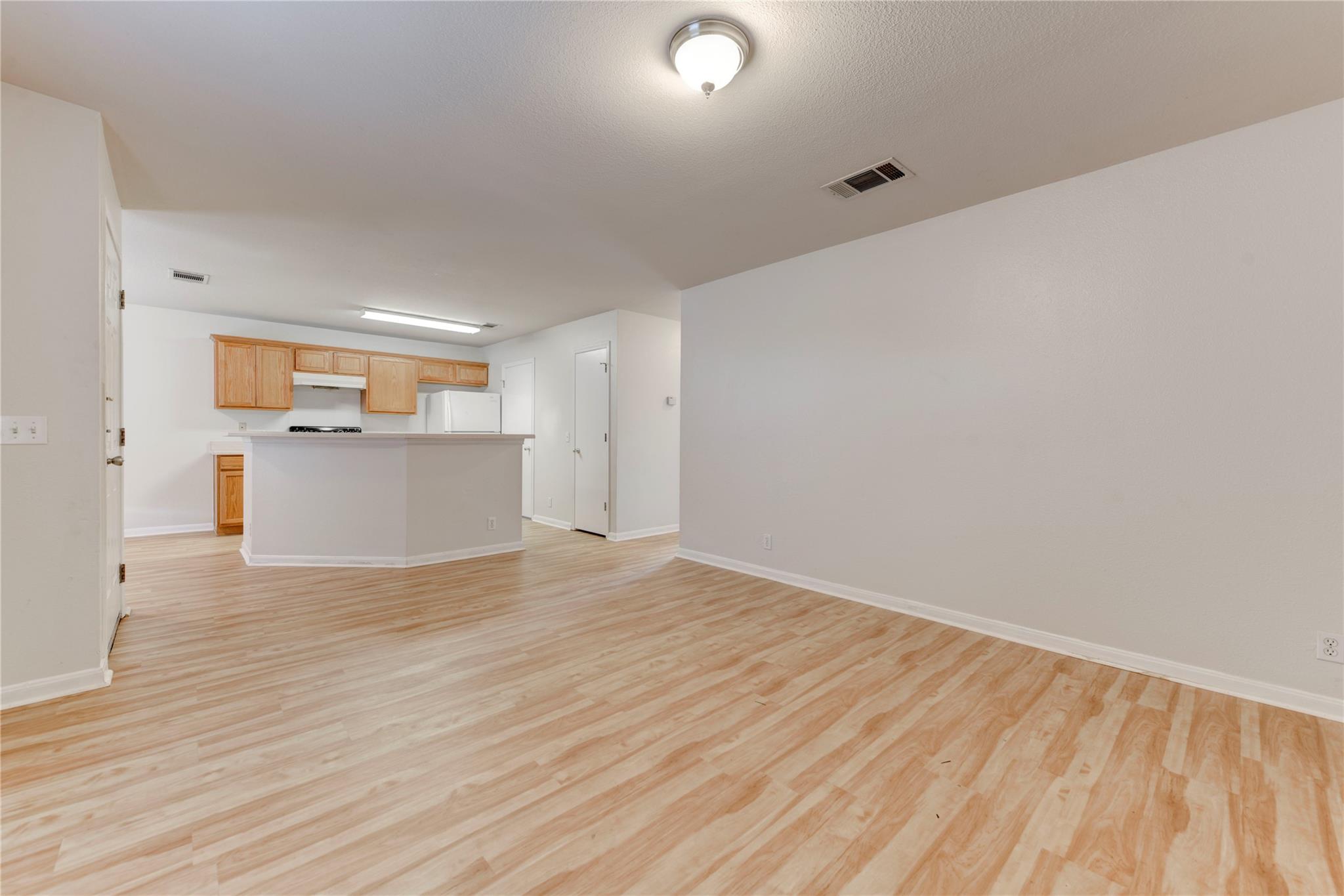 3301 El Salido Pkwy # 611, Cedar Park, TX 78613