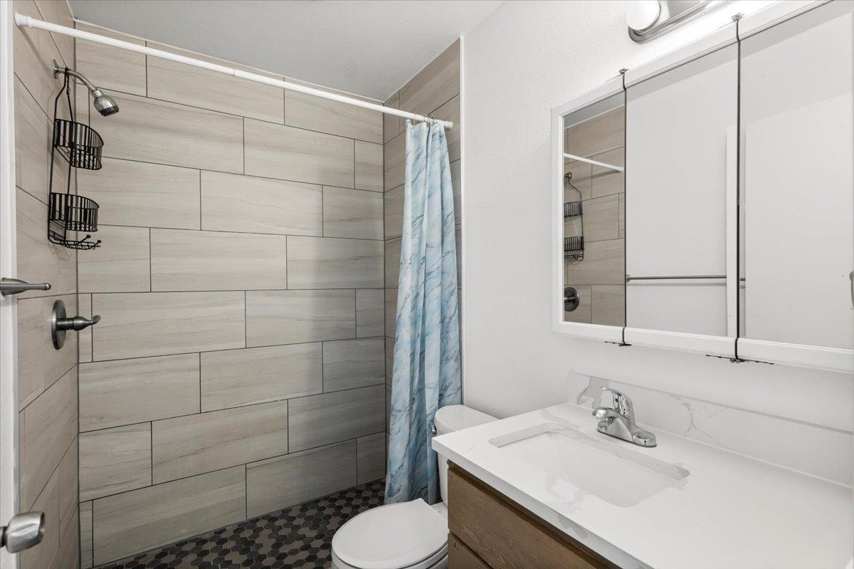 1904 Hearthstone Dr, Austin, TX 78757