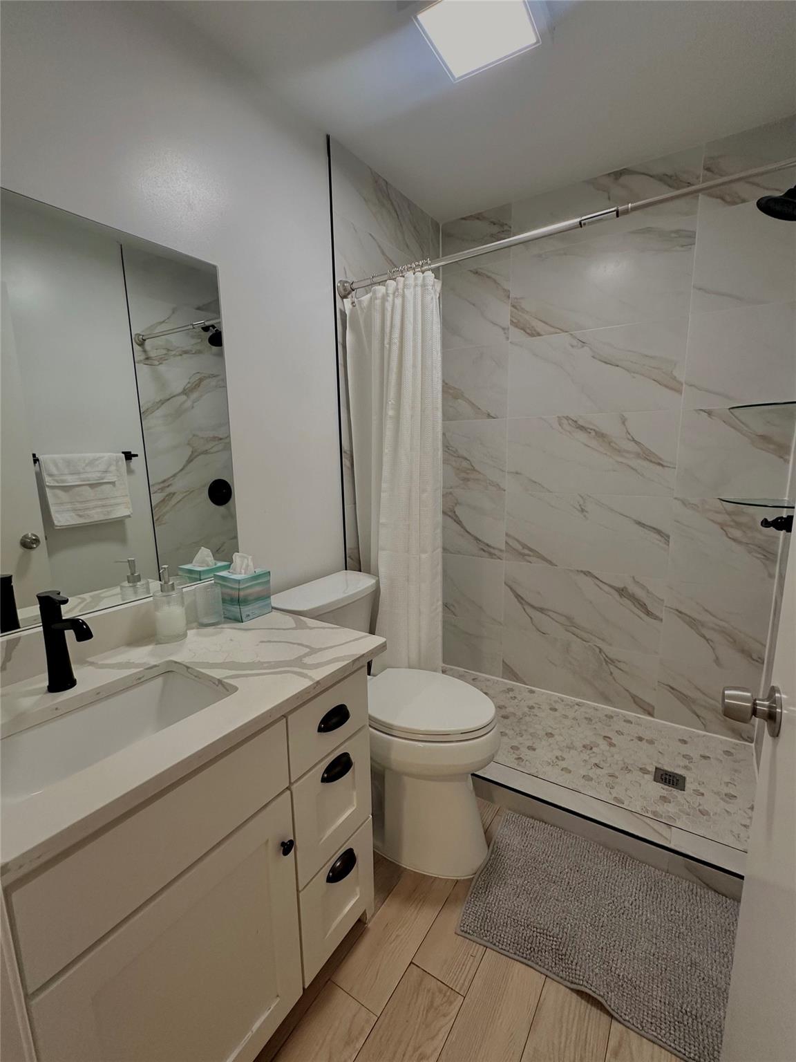 1904 Hearthstone Dr, Austin, TX 78757