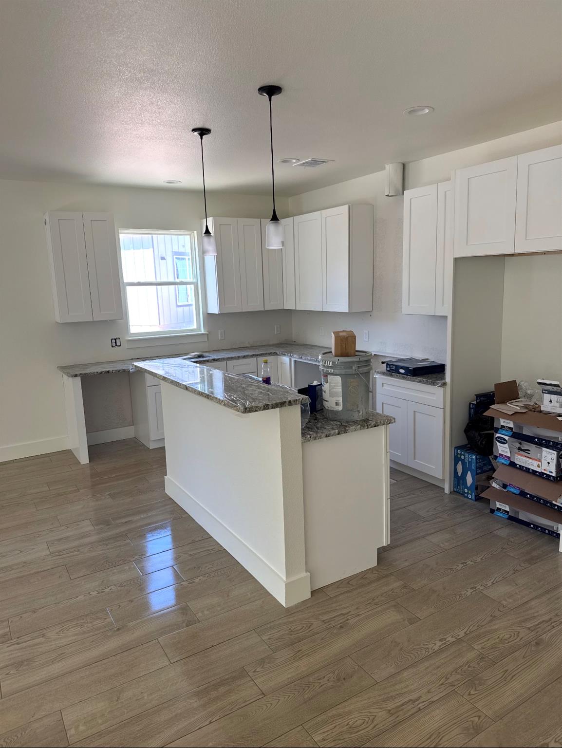 12 Meadow Oak Ct, Wimberley, TX 78676