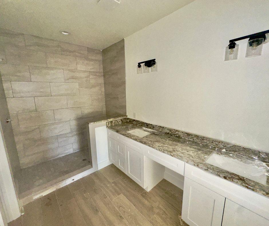 12 Meadow Oak Ct, Wimberley, TX 78676