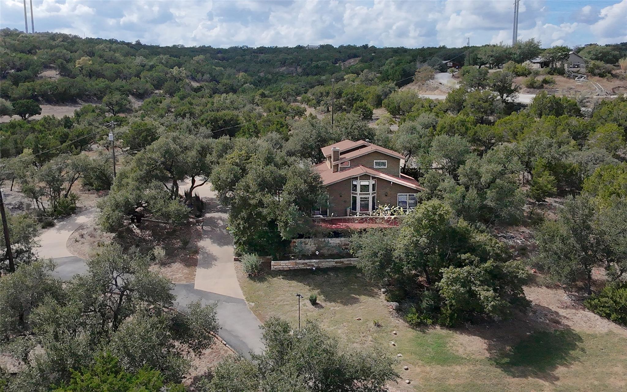 21201 Kathy Ln, Spicewood, TX 78669