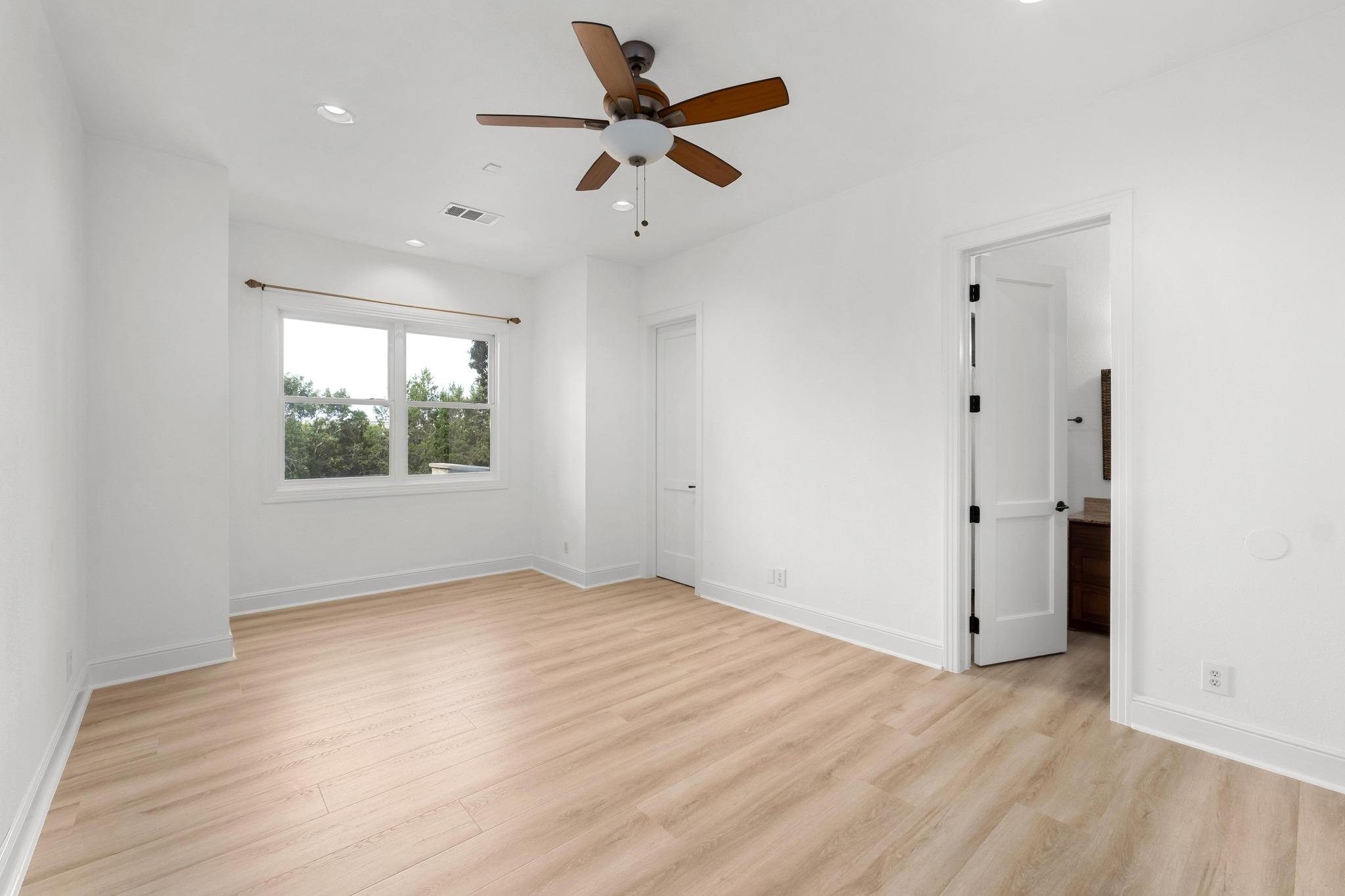 1101 Sprague Ln, West Lake Hills, TX 78746