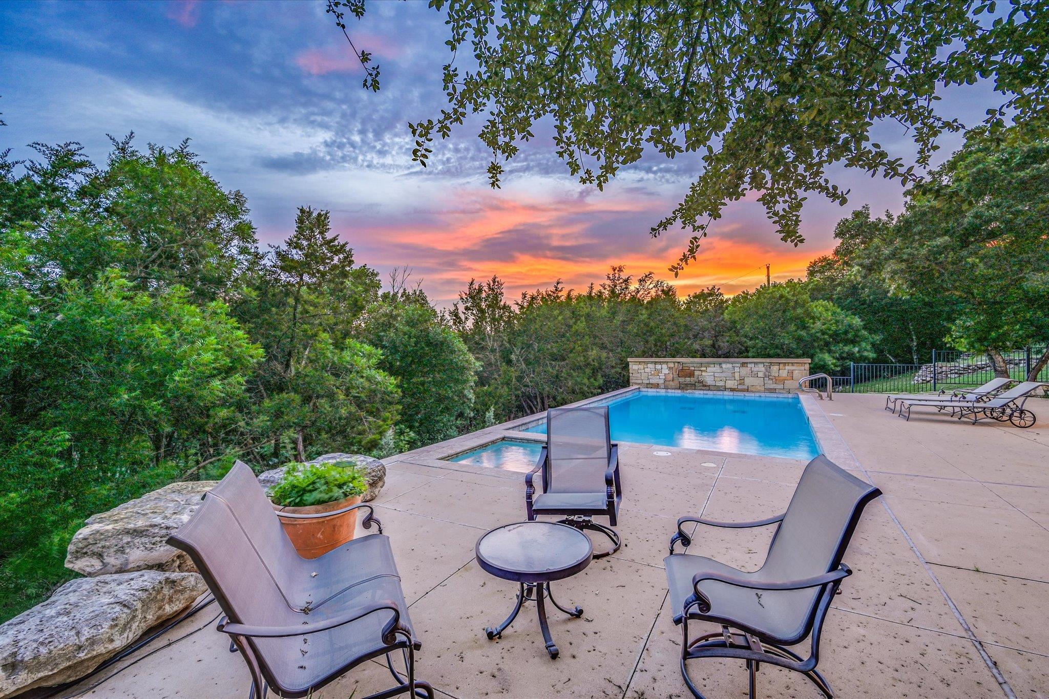 1101 Sprague Ln, West Lake Hills, TX 78746