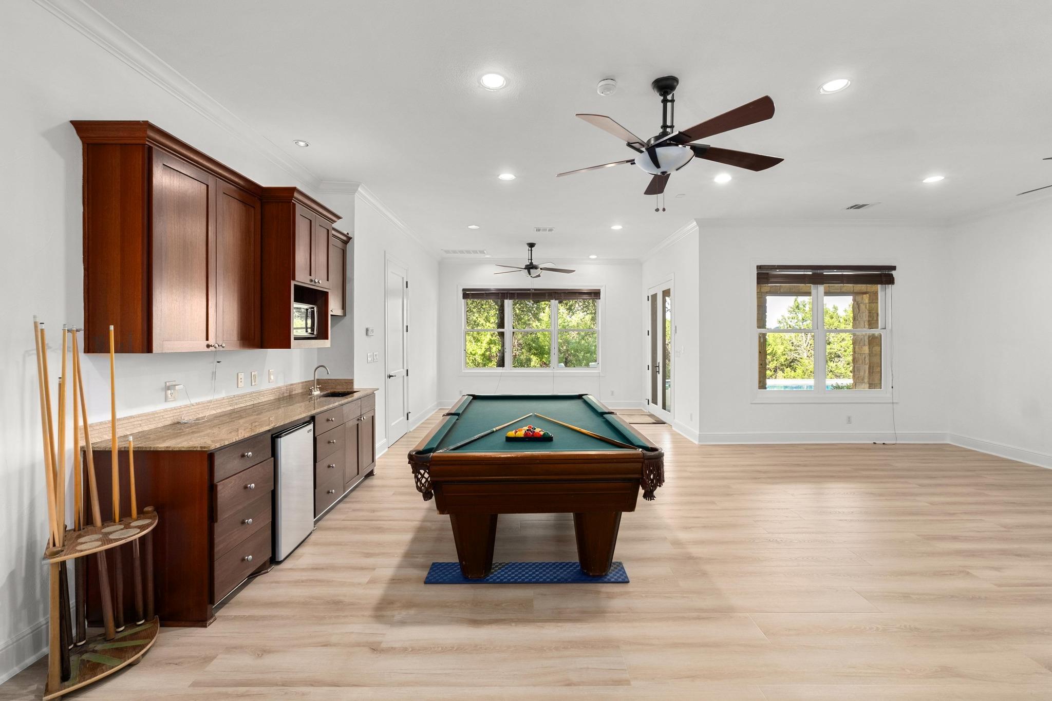 1101 Sprague Ln, West Lake Hills, TX 78746