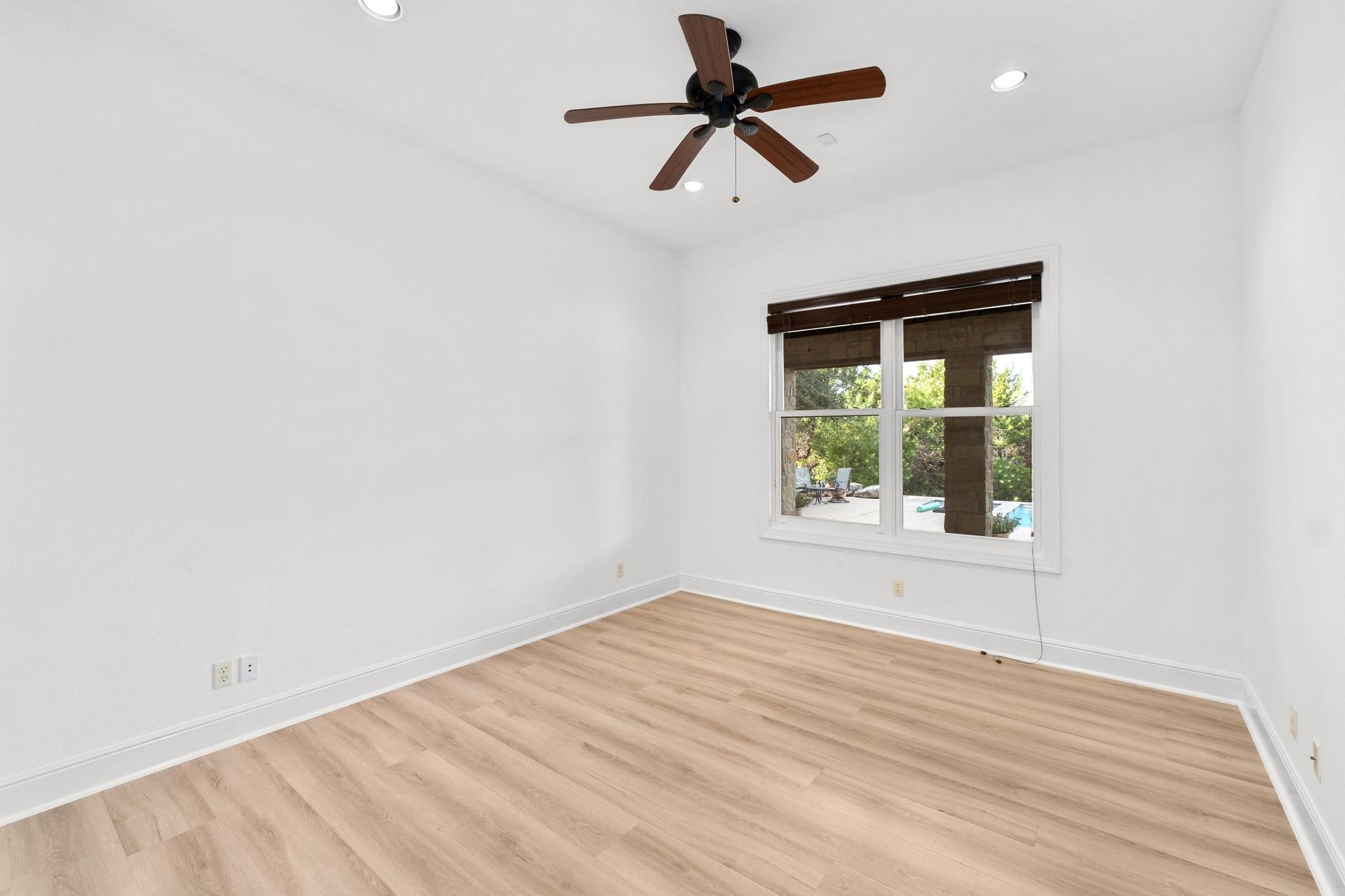 1101 Sprague Ln, West Lake Hills, TX 78746