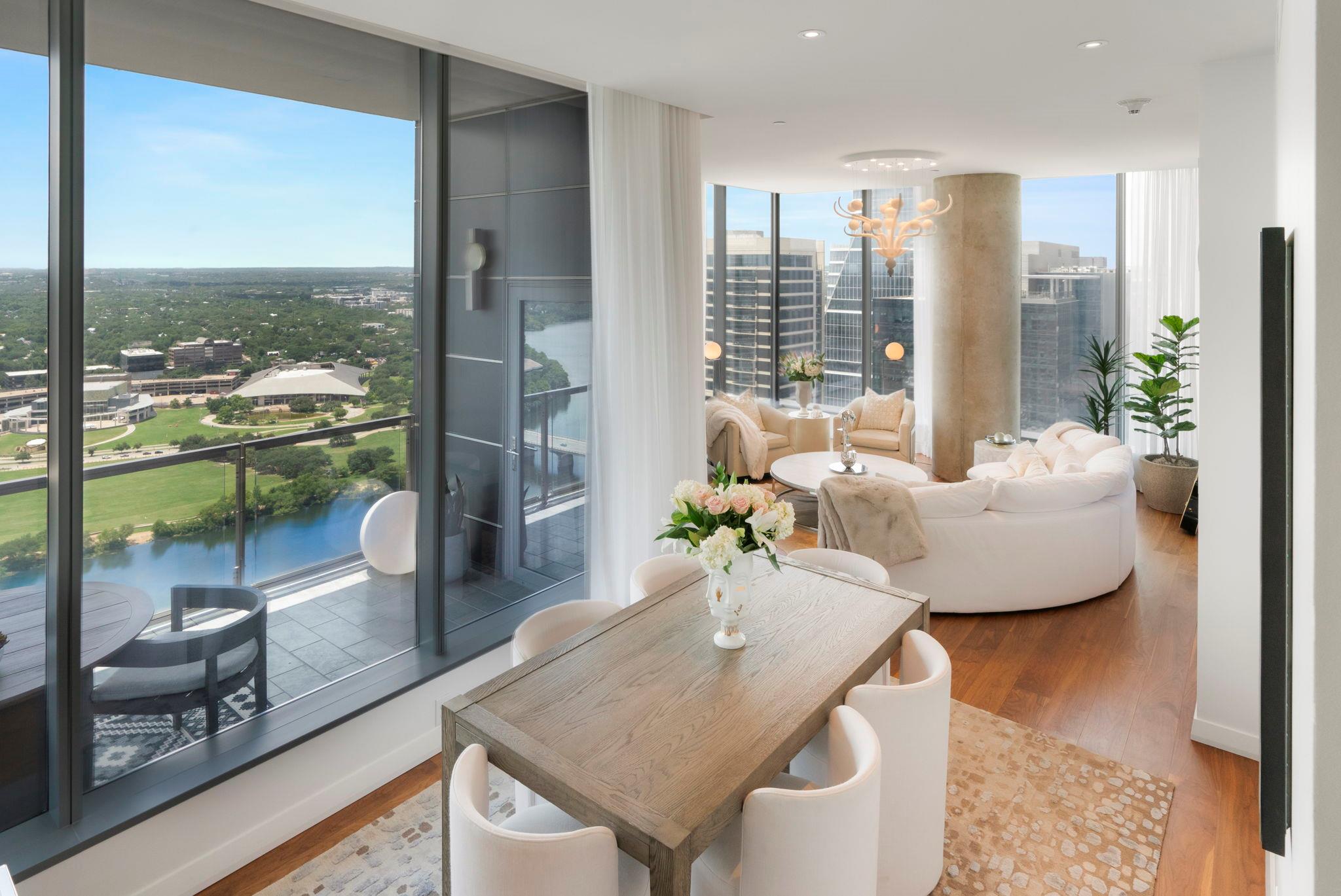 210 Lavaca St # 3206, Austin, TX 78701