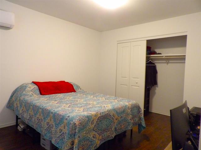 1213 Willow Dr, Kingsland, TX 78639