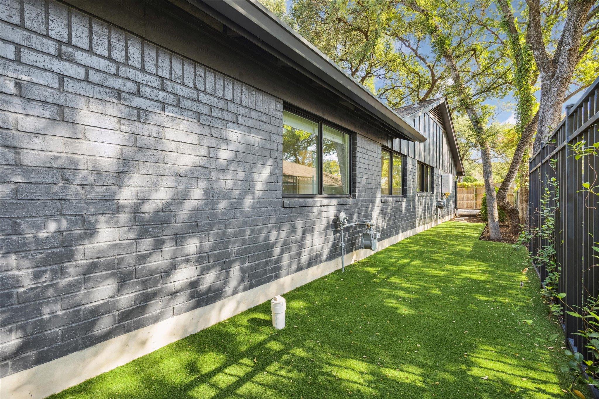 3906 Galacia Dr, Austin, TX 78759