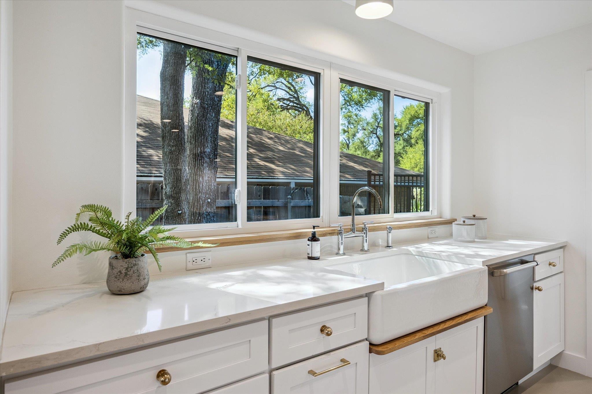 3906 Galacia Dr, Austin, TX 78759
