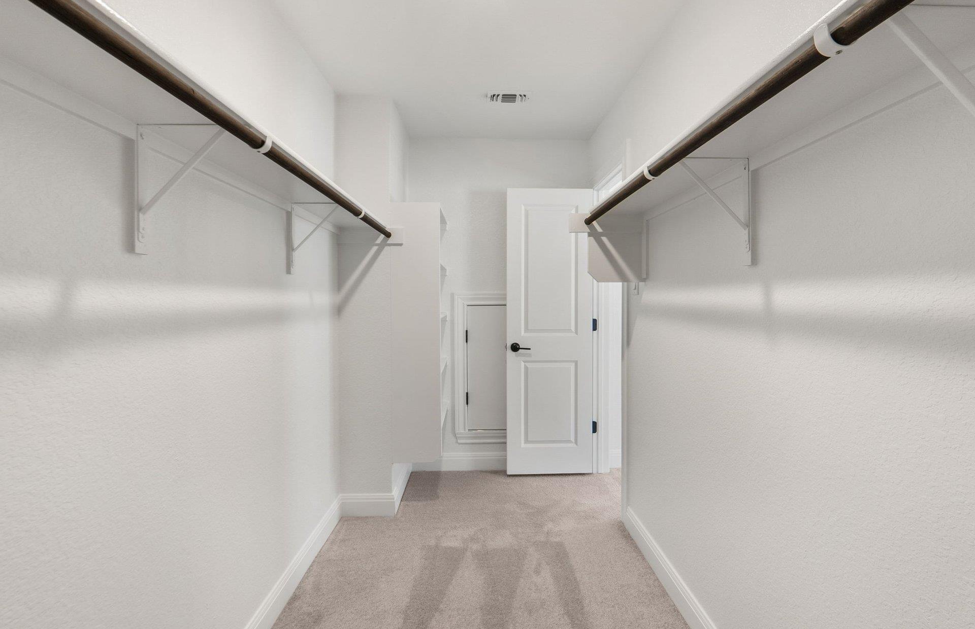 217 Regatta Trl, Leander, TX 78641