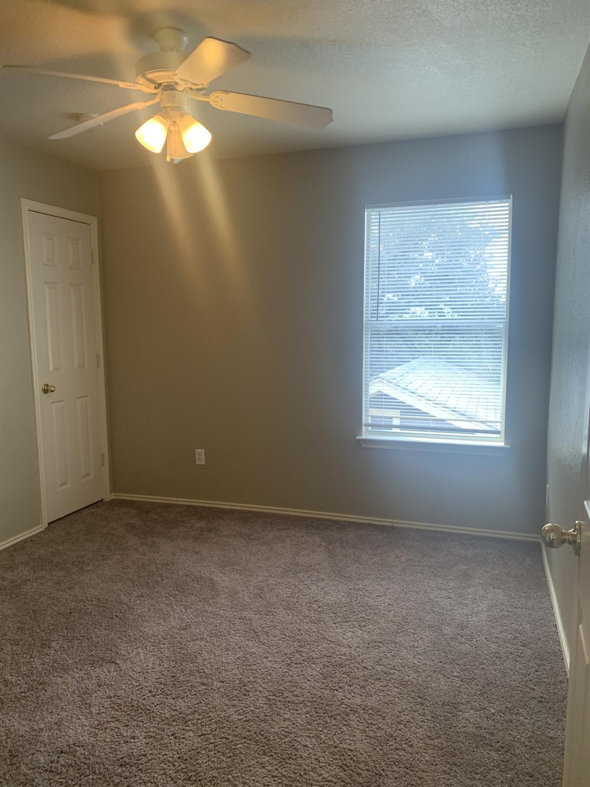 380 Wetzel, Kyle, TX 78640