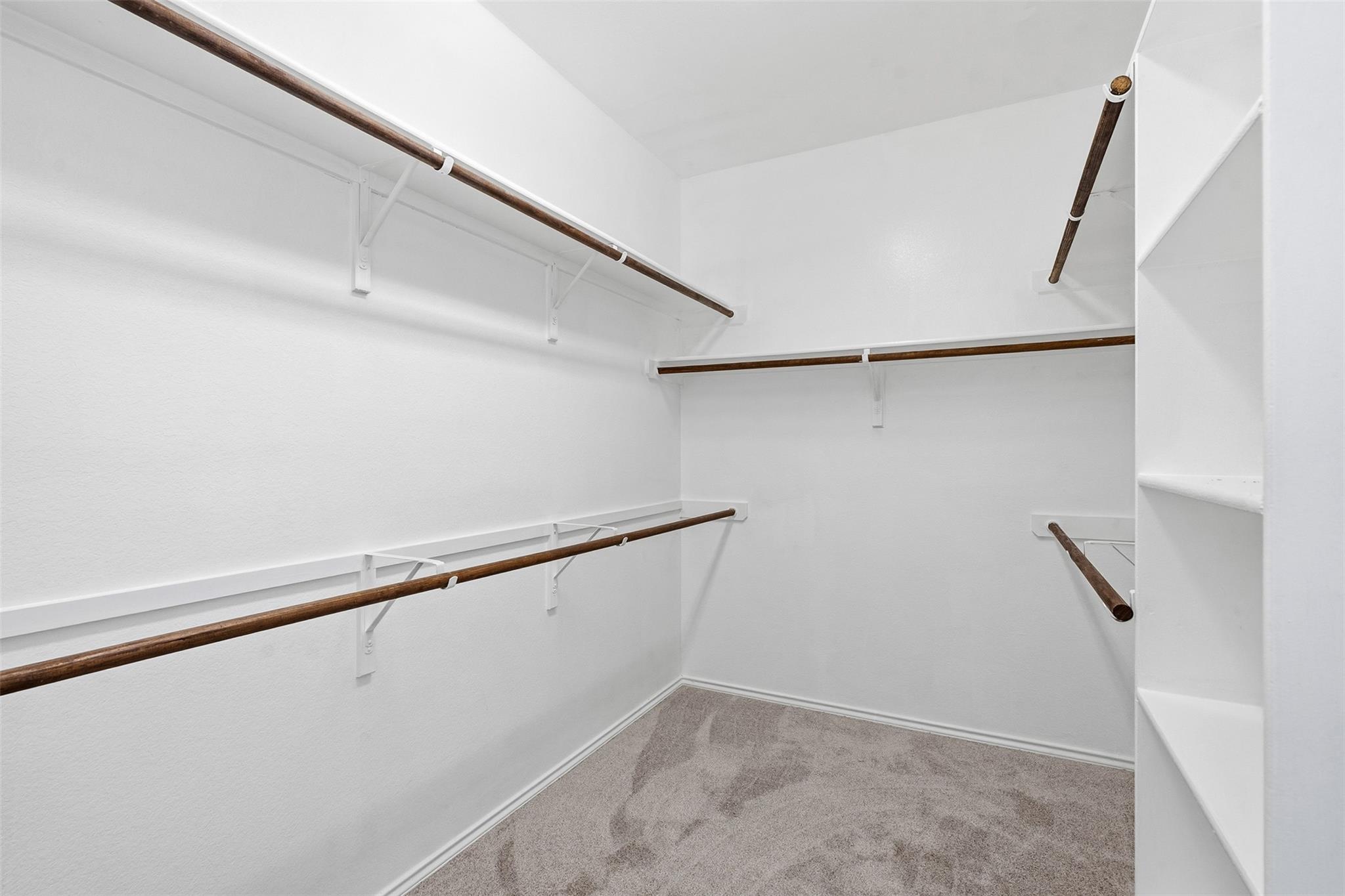 2538 Ravenwood Dr, Round Rock, TX 78665