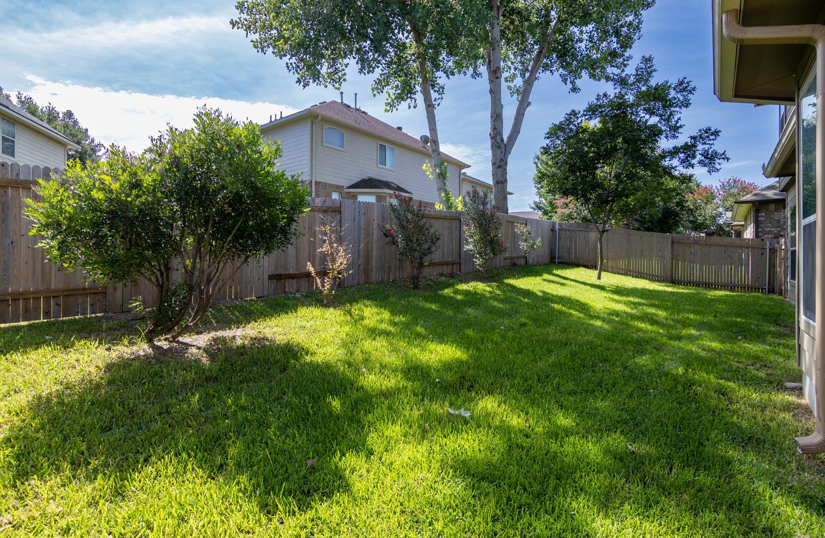 2538 Ravenwood Dr, Round Rock, TX 78665