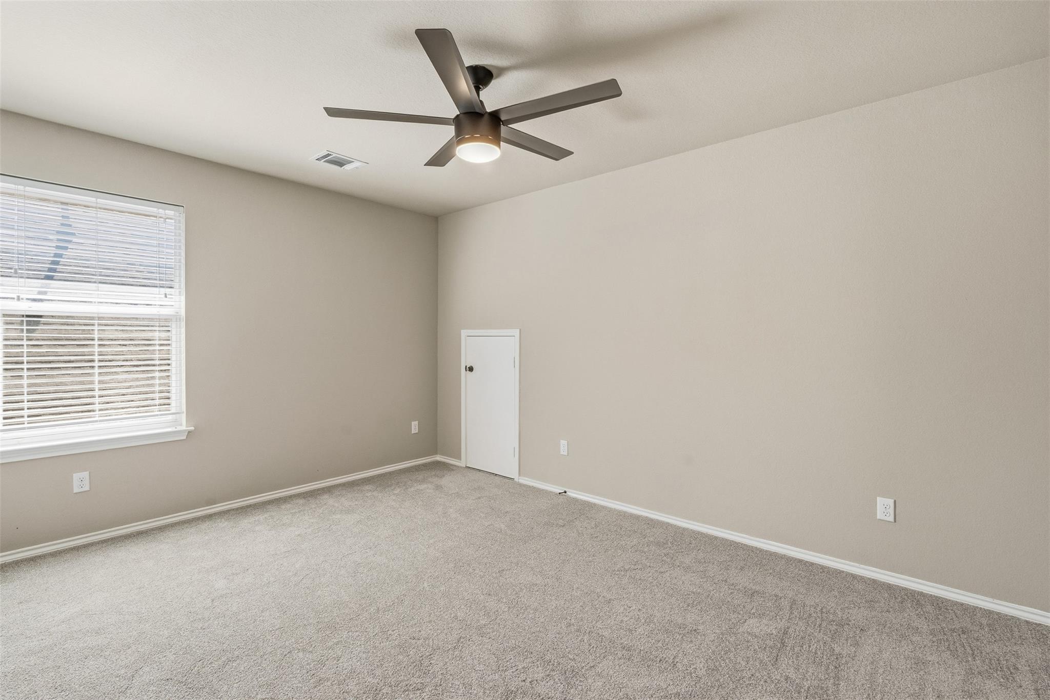 2538 Ravenwood Dr, Round Rock, TX 78665