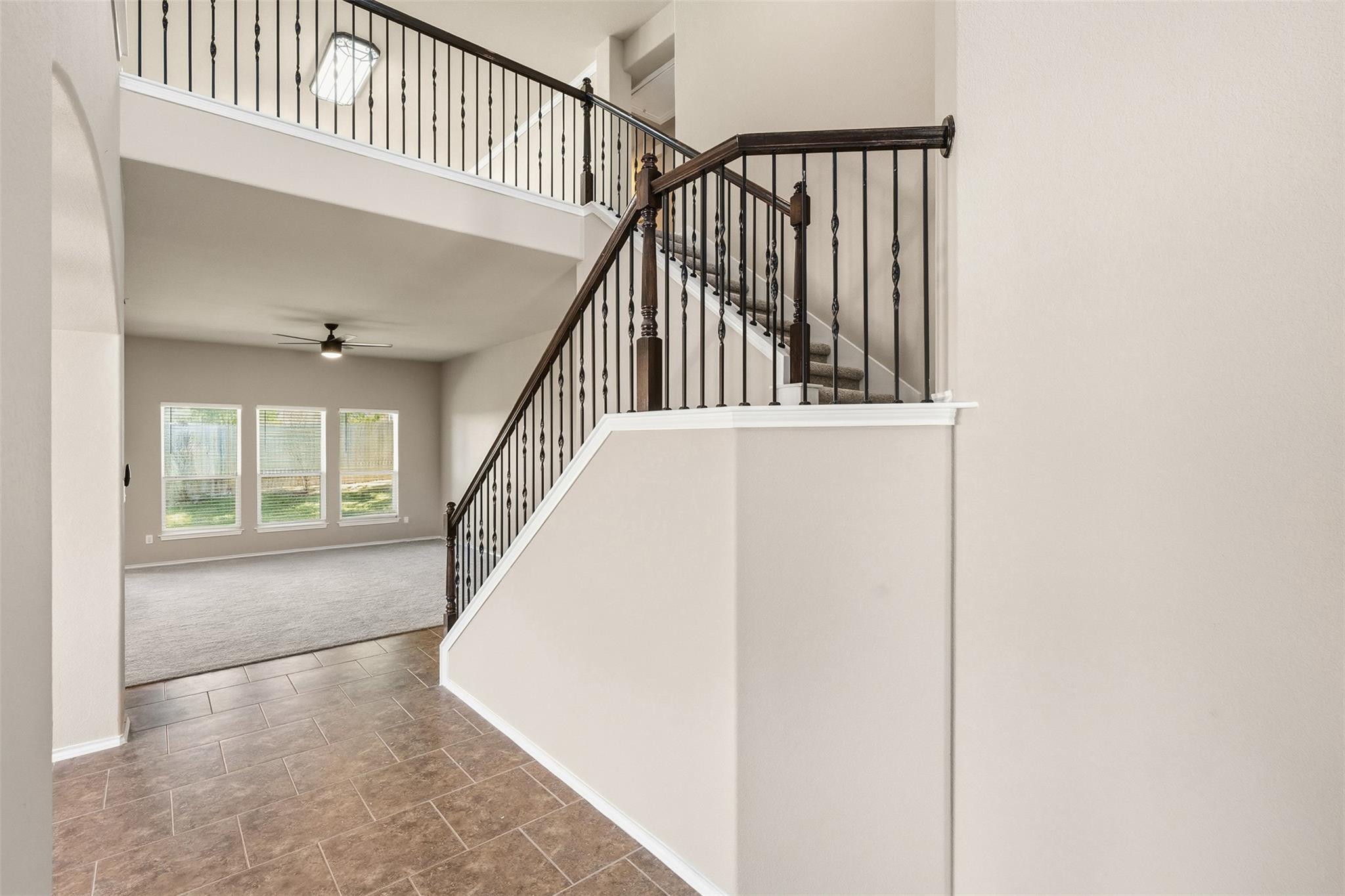 2538 Ravenwood Dr, Round Rock, TX 78665