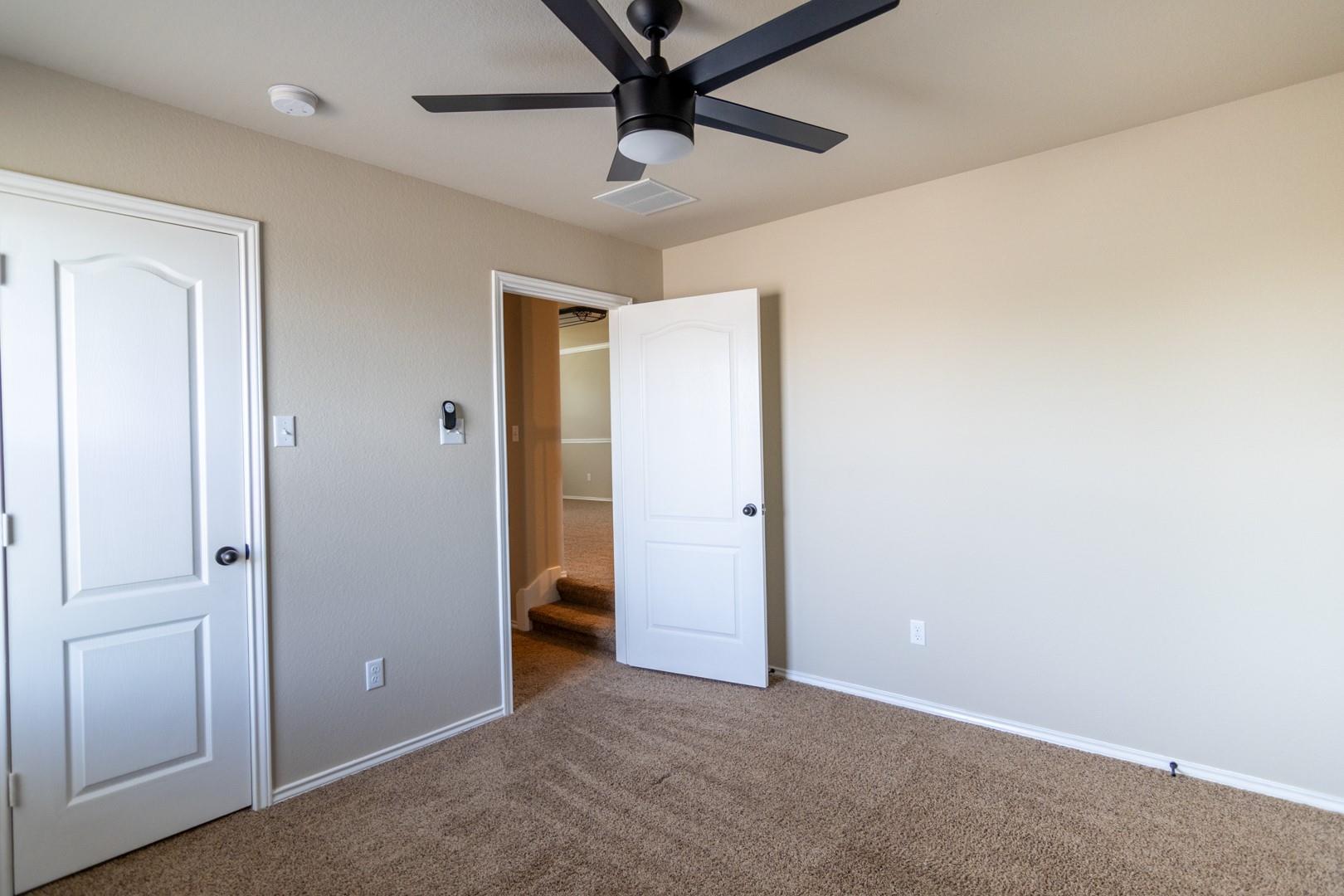 2538 Ravenwood Dr, Round Rock, TX 78665