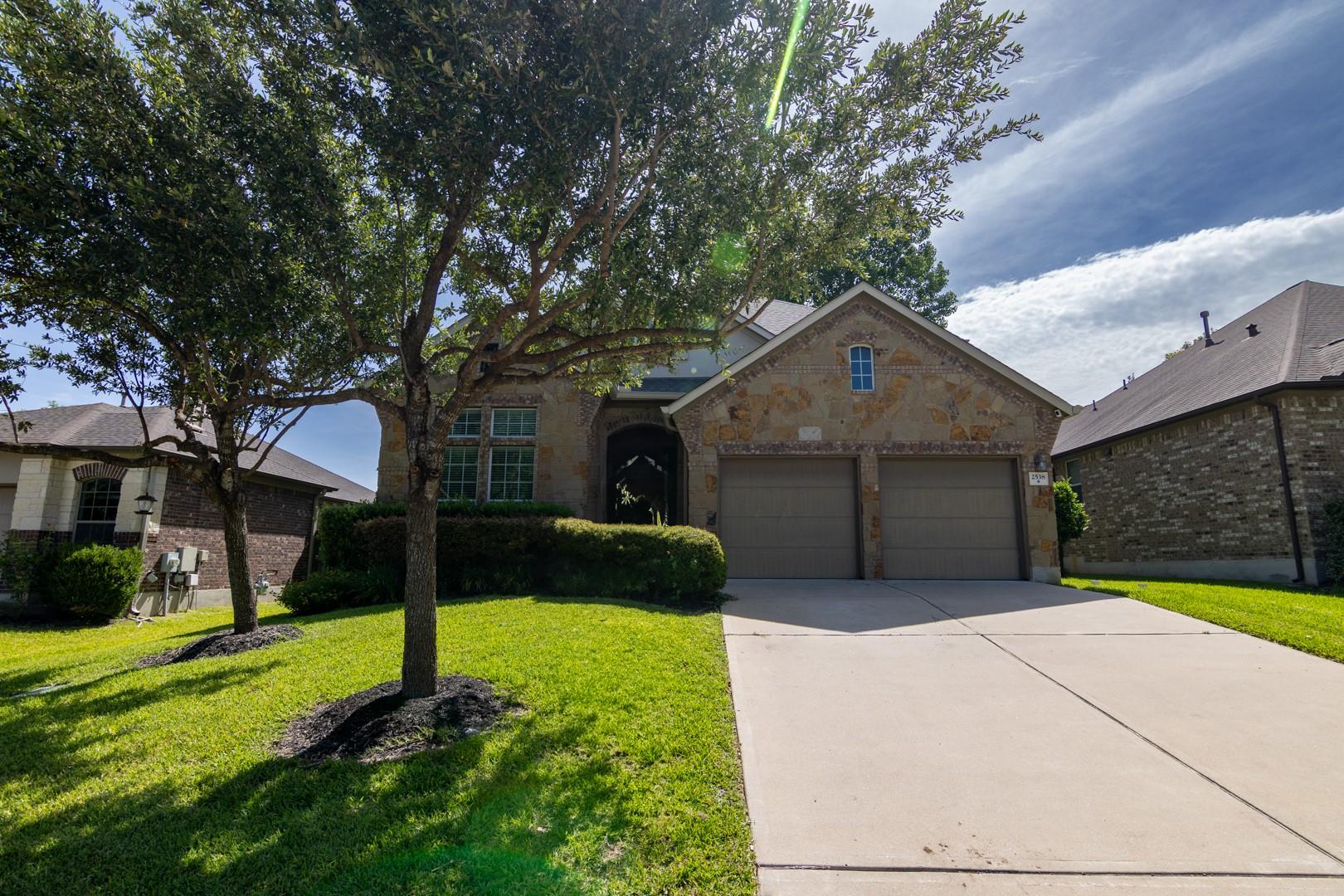 2538 Ravenwood Dr, Round Rock, TX 78665