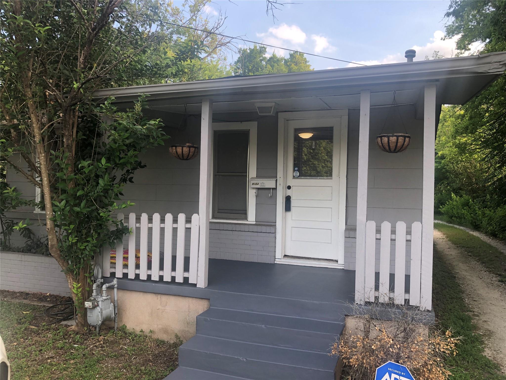 905 Taulbee Ln # A, Austin, TX 78757