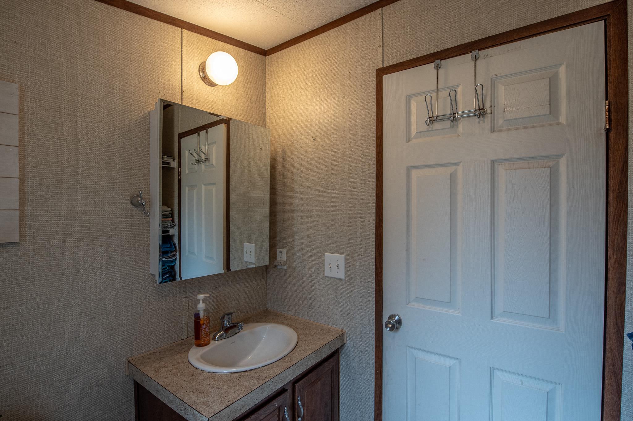 11790 Silver Springs Rd, Rockdale, TX 76567