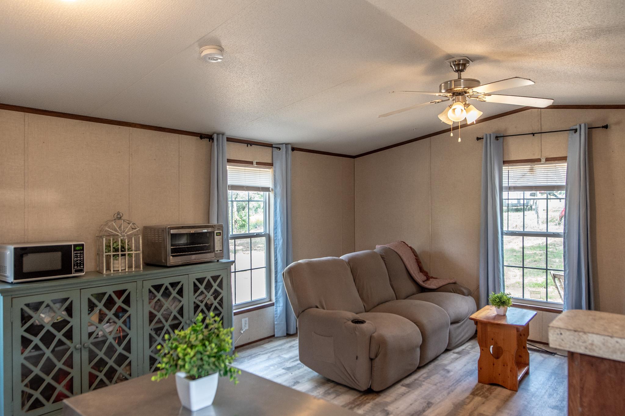 11790 Silver Springs Rd, Rockdale, TX 76567