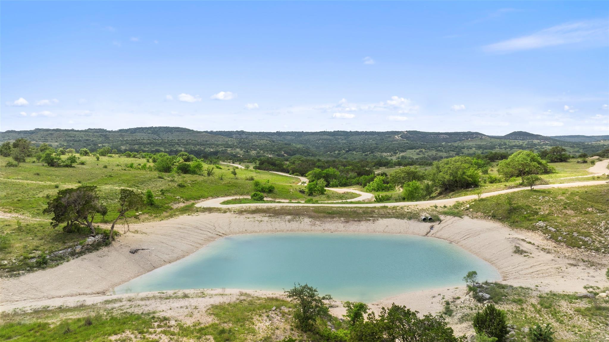 628 Antelope Cv, Blanco, TX 78606
