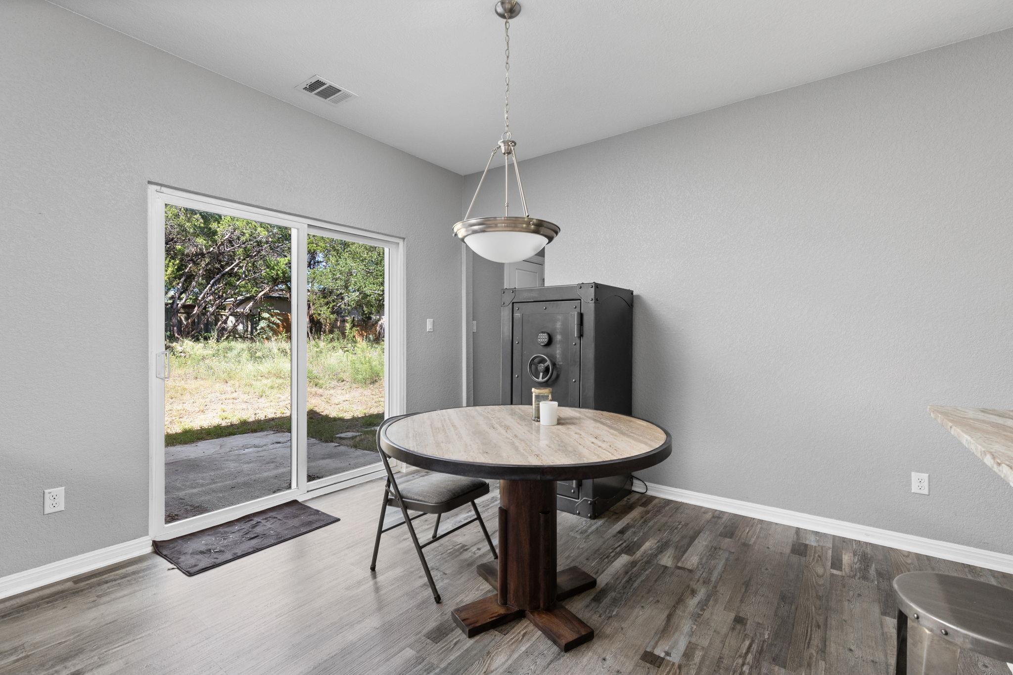 20601 Buckskin Rdg, Lago Vista, TX 78645