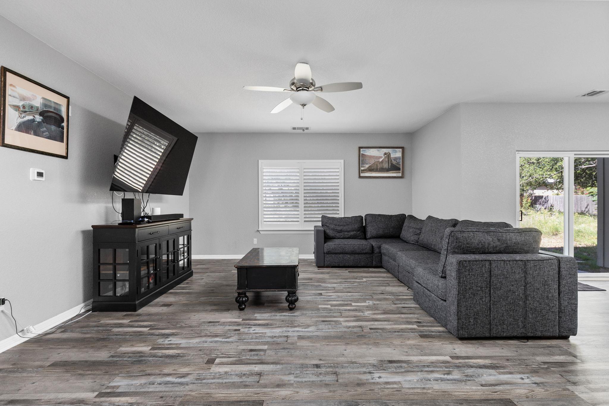 20601 Buckskin Rdg, Lago Vista, TX 78645