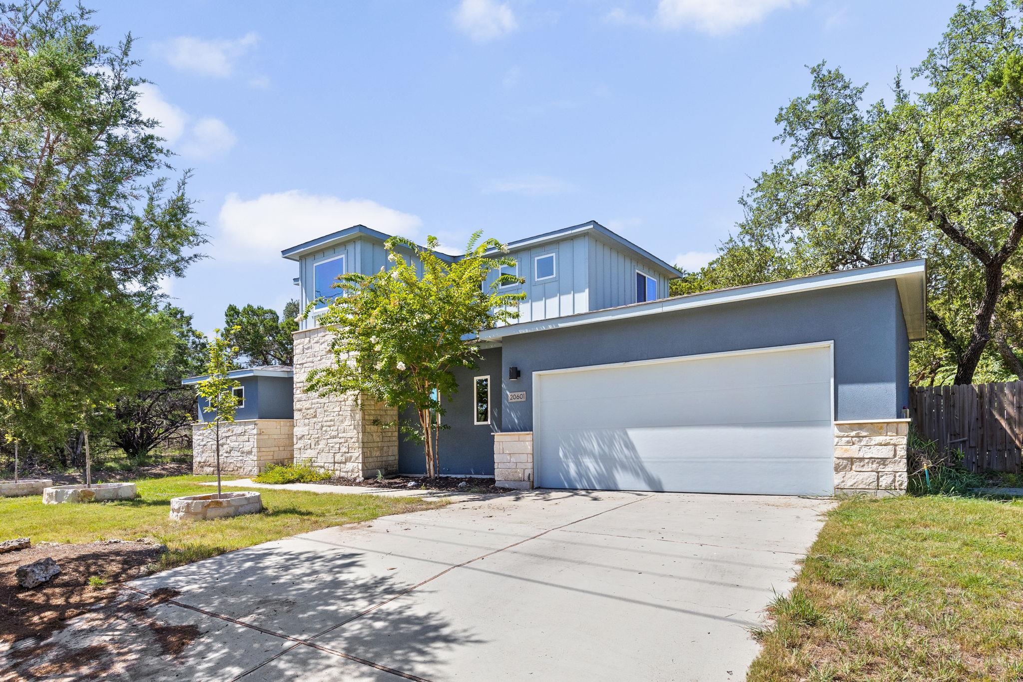 20601 Buckskin Rdg, Lago Vista, TX 78645