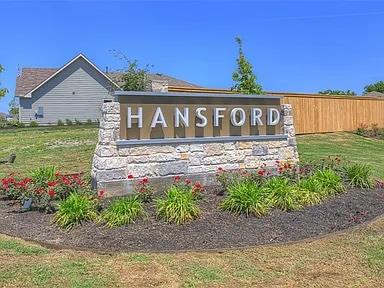 320 Wirecrested Dr, Lockhart, TX 78644