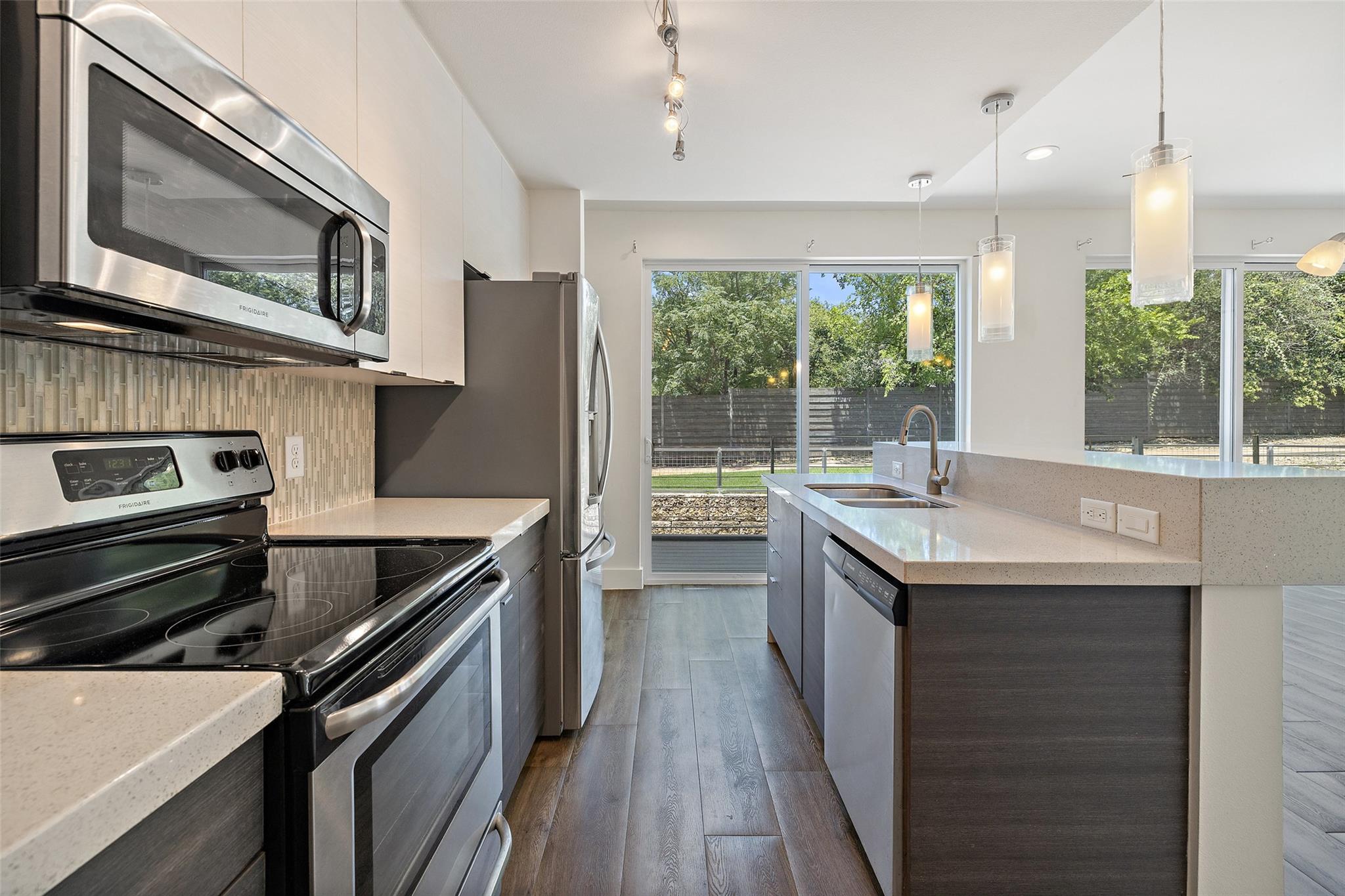 604 N Bluff Dr # 146, Austin, TX 78745