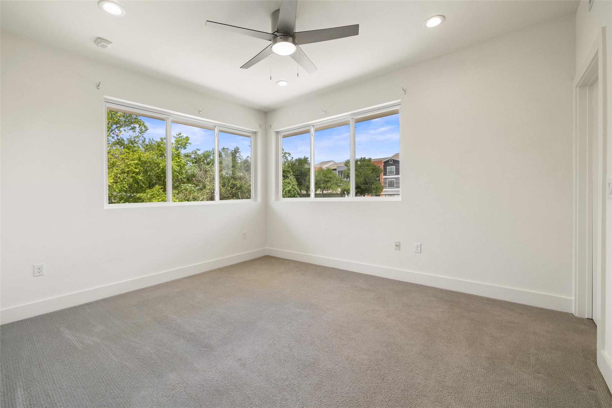 604 N Bluff Dr # 146, Austin, TX 78745