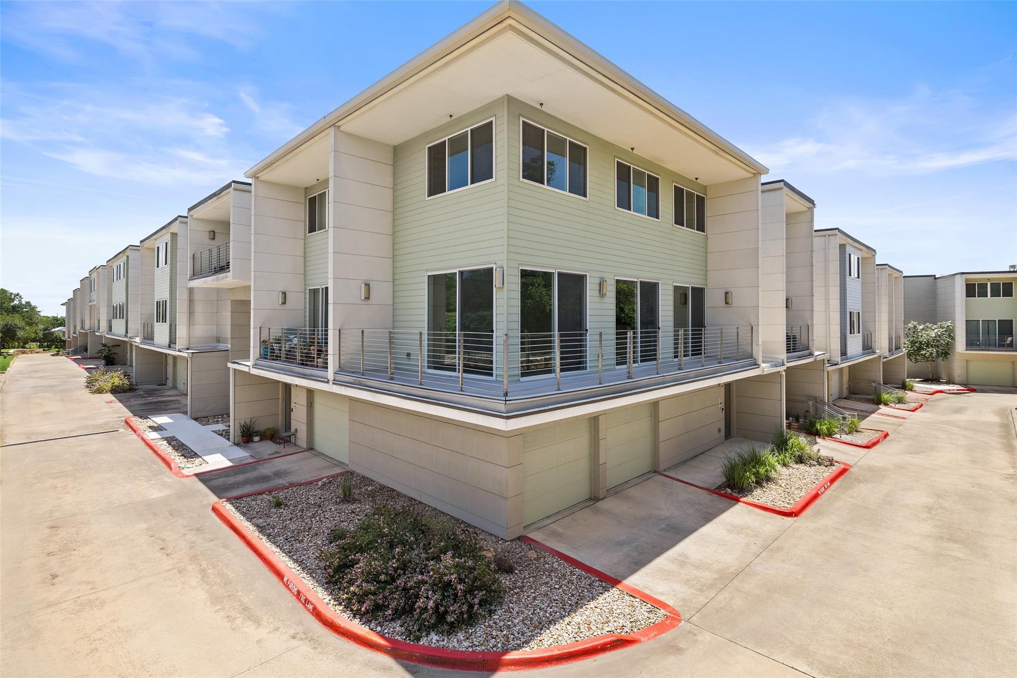 604 N Bluff Dr # 146, Austin, TX 78745