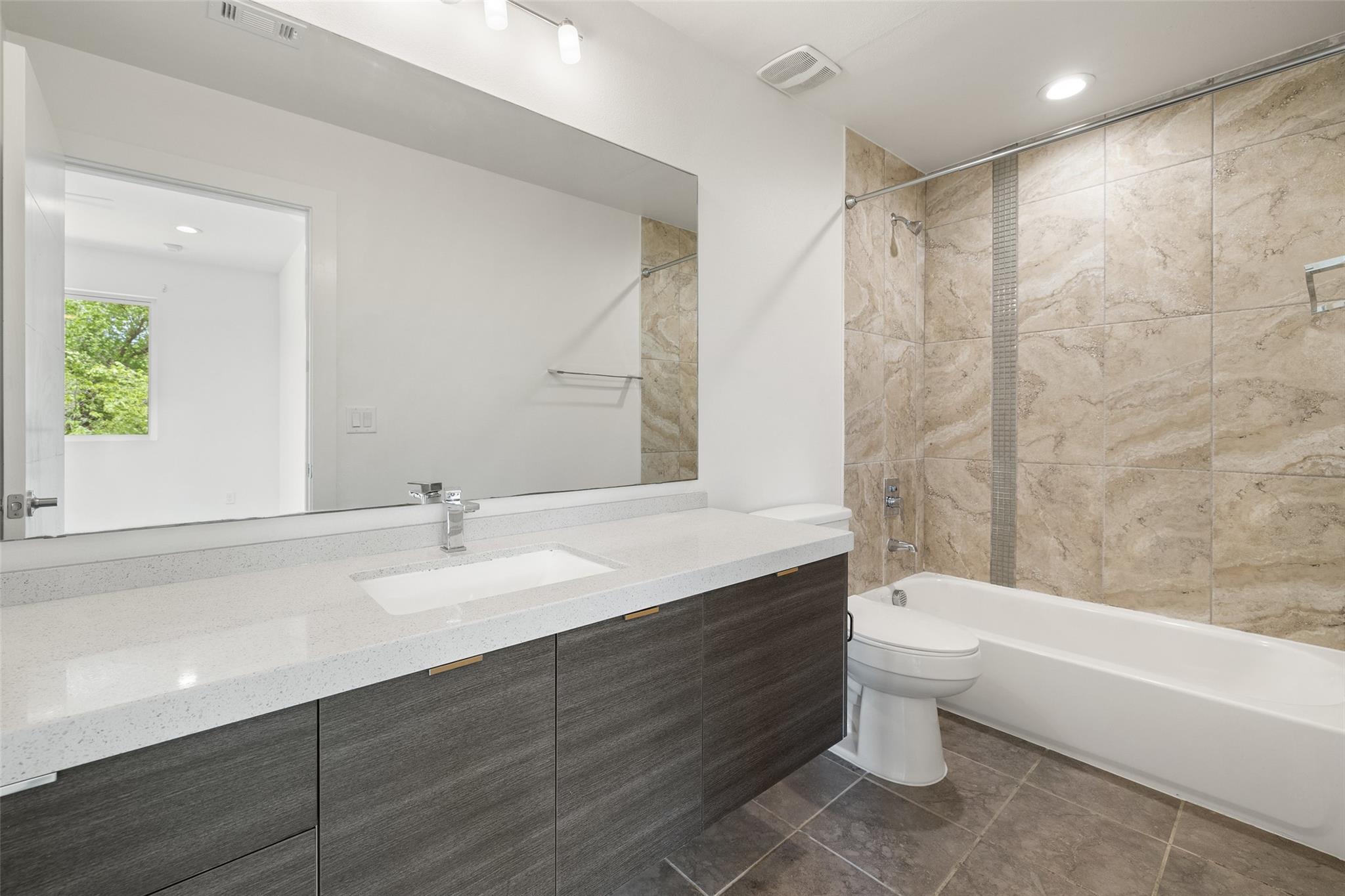 604 N Bluff Dr # 146, Austin, TX 78745