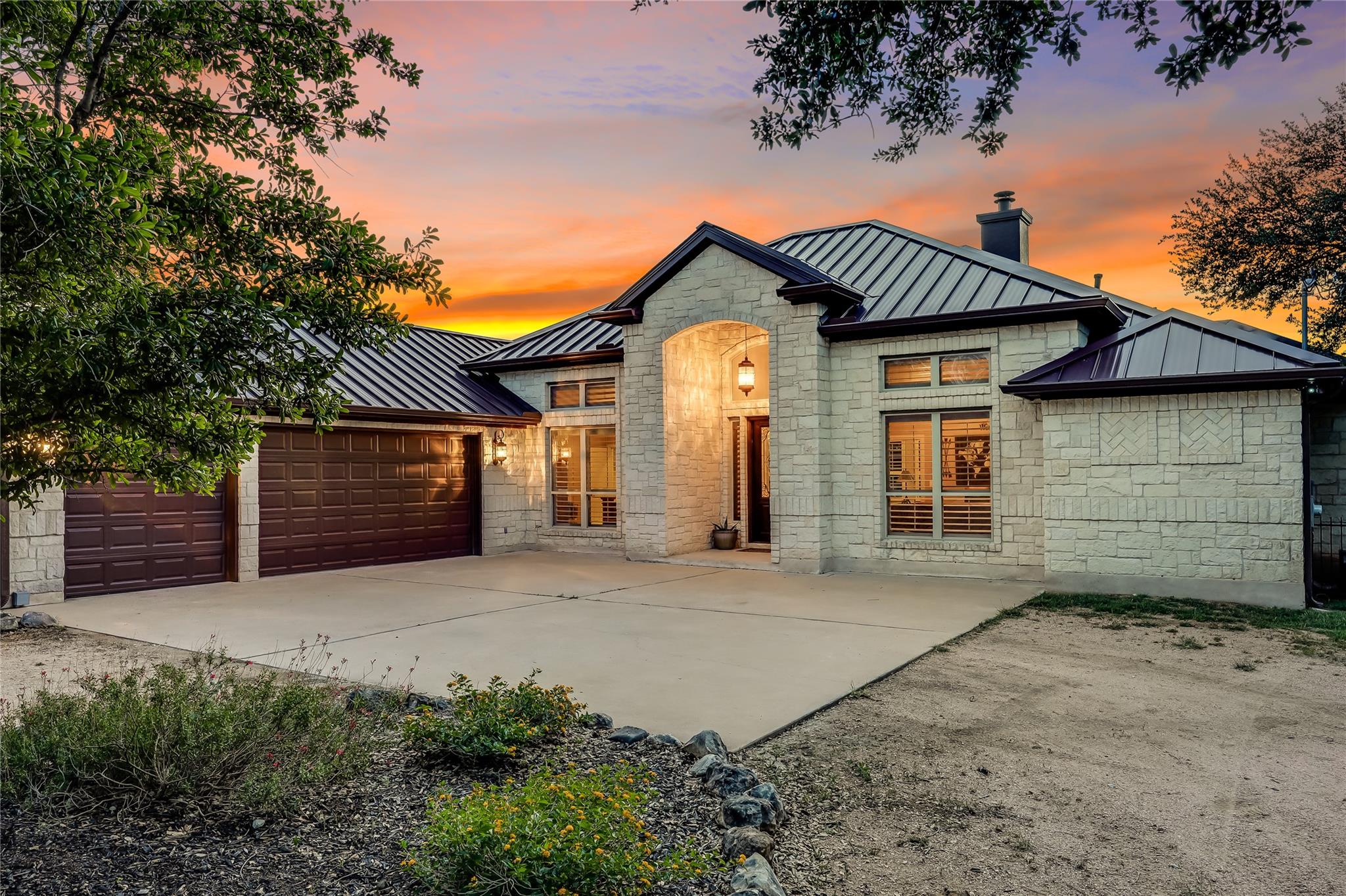 25108 Colorado Canyon Dr, Marble Falls, TX 78654