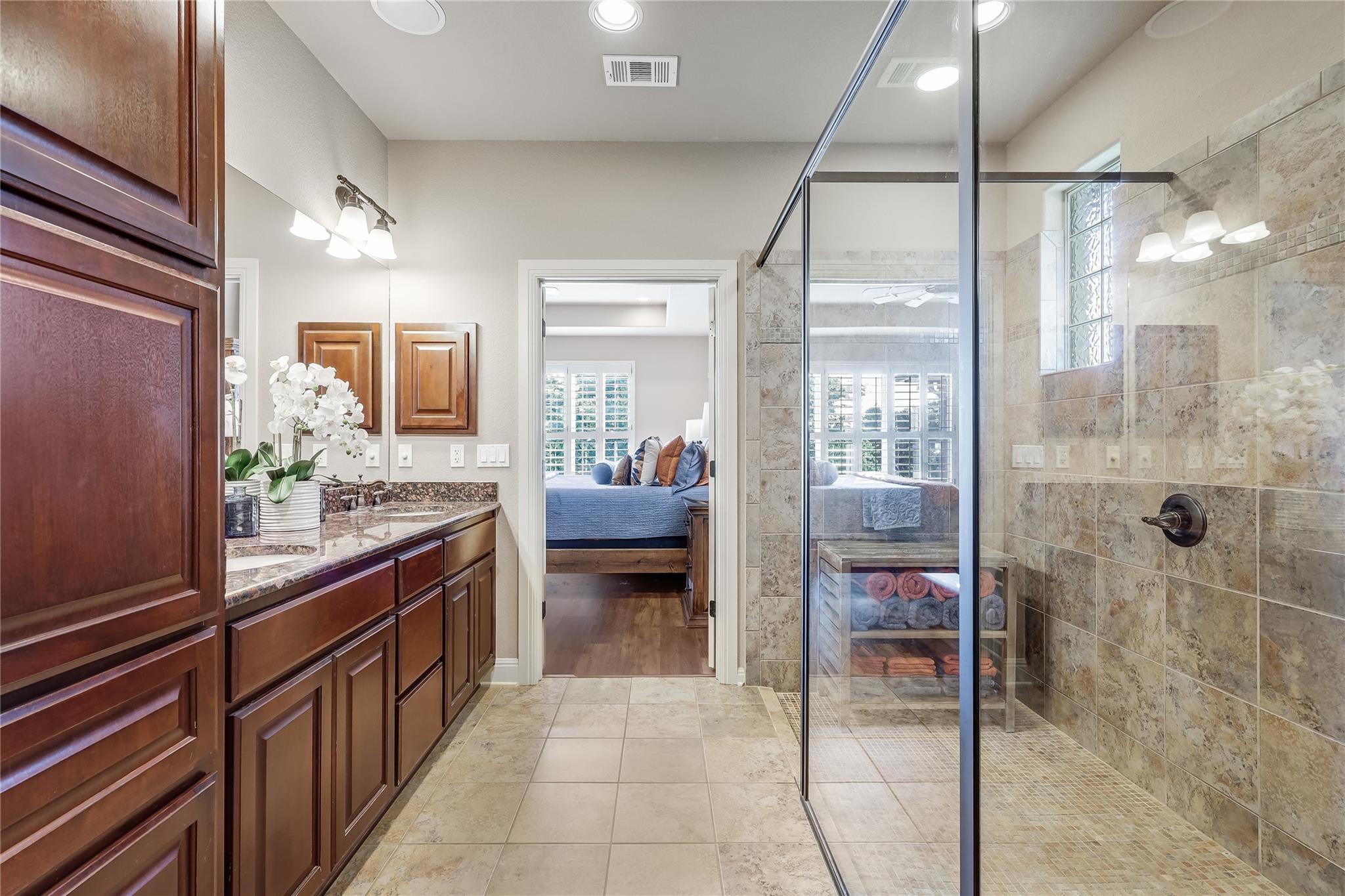 25108 Colorado Canyon Dr, Marble Falls, TX 78654