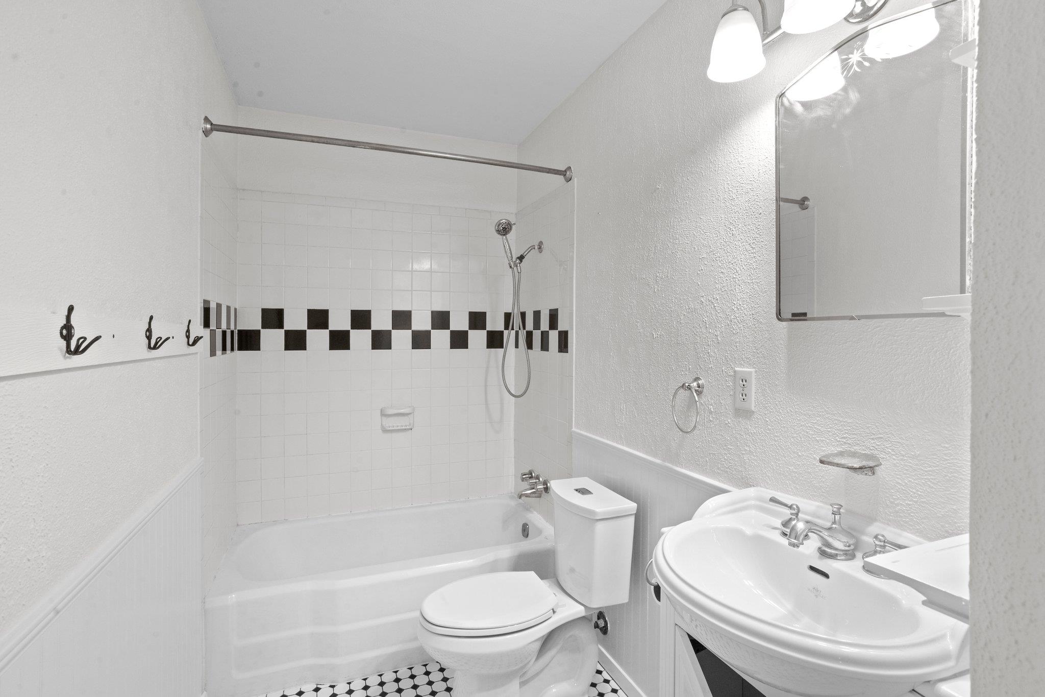 7808 Watson St, Austin, TX 78757