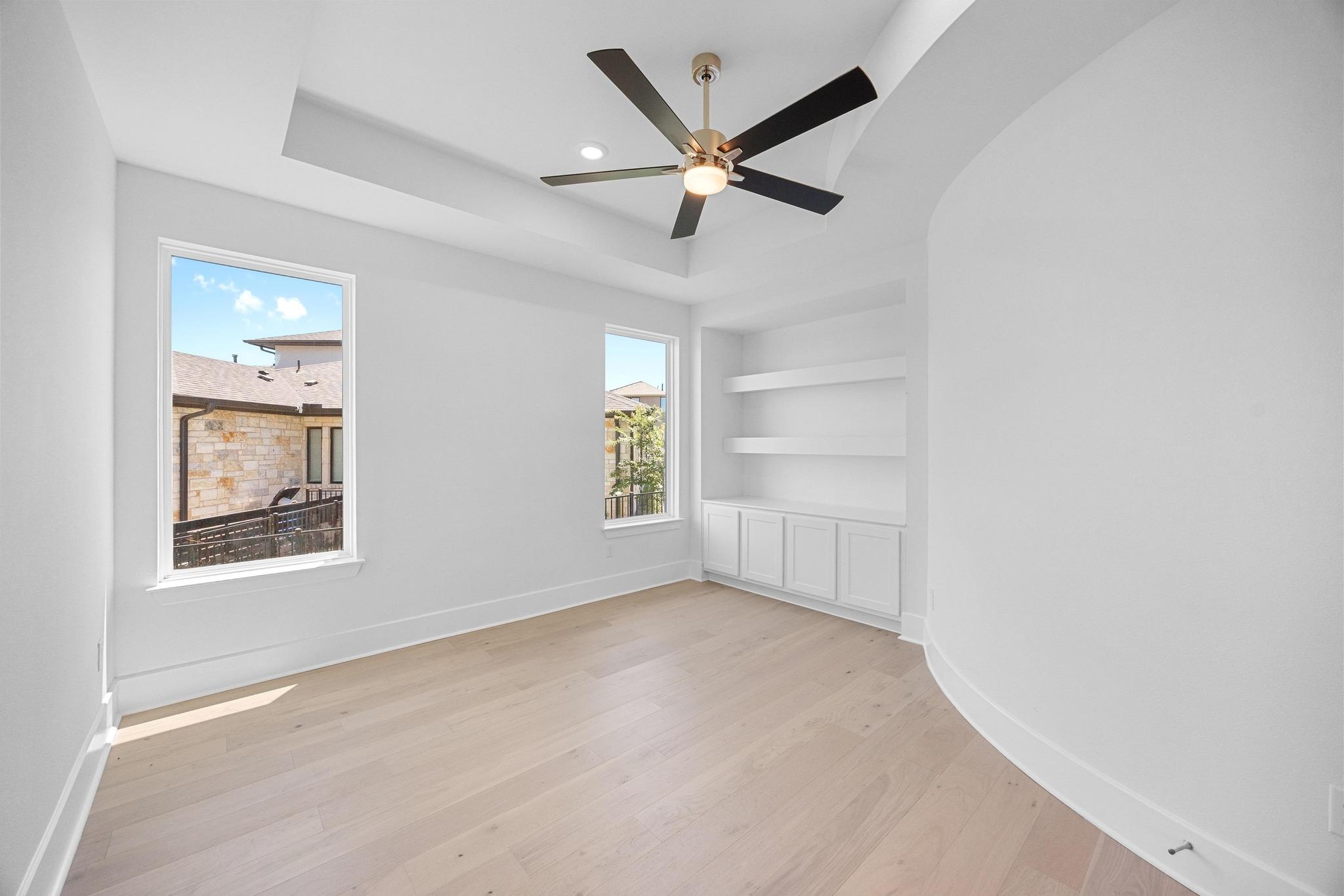 909 Bristol Creek Bnd, Lakeway, TX 78738